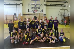 YAKE 2008 Yellow zdolali CBK 2008 Košice