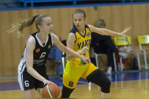 Finálový turnaj Majstrovstiev SR junioriek - 1. deň
