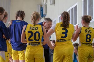 Young Angels 2004 Blue v Bochnii