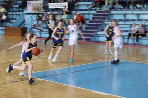 STARŠIE MINI Young Angels 2006 Yellow