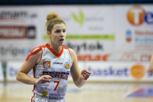 Majstrovstvá SR 2017/2018 - kadetky Final Four 1. deň