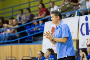 Majstrovstvá SR 2017/2018 - kadetky Final Four 1. deň