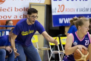Majstrovstvá SR 2017/2018 - kadetky Final Four 1. deň