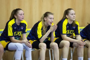 Majstrovstvá SR 2017/2018 - kadetky Final Four 1. deň