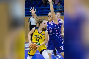 Majstrovstvá SR 2017/2018 - kadetky Final Four 1. deň