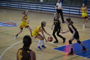 YOUNG ANGELS U14 KOŠICE - CBK MINIBUSEURÓPA KOŠICE