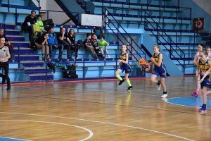 YAKE U12 Yellow - BAM Poprad