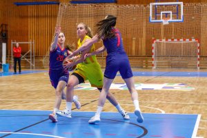 220305 YOUNG ANGELS U19 Košice vs. BK ŠKP 08 U19 Banská Bystrica