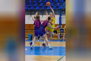 220305 YOUNG ANGELS U19 Košice vs. BK ŠKP 08 U19 Banská Bystrica