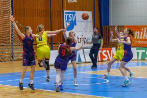 220305 YOUNG ANGELS U19 Košice vs. BK ŠKP 08 U19 Banská Bystrica