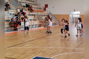 BAM Poprad fialová vs. YOUNG ANGELS U12 Košice