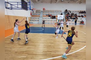 BAM Poprad fialová vs. YOUNG ANGELS U12 Košice