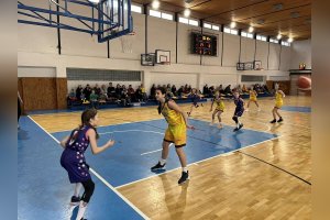 20240211 YOUNG ANGELS U12 Košice - BAM Poprad biela