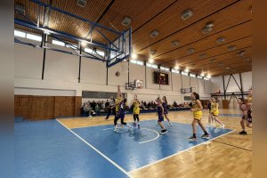 20240211 YOUNG ANGELS U12 Košice - BAM Poprad biela