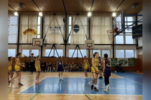 20240211 YOUNG ANGELS U12 Košice - BAM Poprad biela