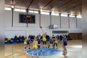 20240219 YOUNG ANGELS U12 Košice - BAM Poprad fialová - BA Čaňa