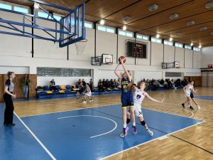 20240219 YOUNG ANGELS U12 Košice - BAM Poprad fialová - BA Čaňa