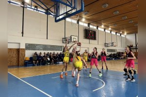 20240518 YOUNG ANGELS Košice U12 - BKM Bardejov - BAM Poprad biela