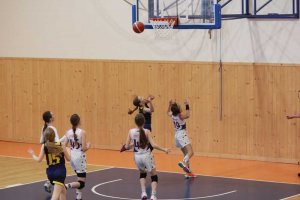 20250308 BAM Poprard biela U12 vs. YOUNG ANGELS Košice U12