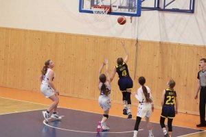 20250308 BAM Poprard biela U12 vs. YOUNG ANGELS Košice U12
