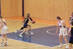20250308 BAM Poprard biela U12 vs. YOUNG ANGELS Košice U12