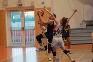 20250308 BAM Poprard biela U12 vs. YOUNG ANGELS Košice U12