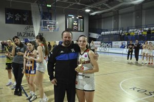 20250326 Záverečný ceremoniál MEL/BasketGirls U16