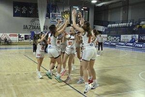 20250326 Záverečný ceremoniál MEL/BasketGirls U16