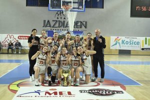 20250326 Záverečný ceremoniál MEL/BasketGirls U16