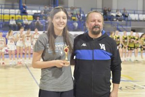 20250326 Záverečný ceremoniál MEL/BasketGirls U16