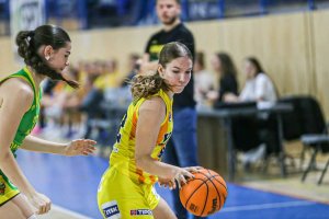 20251115 03 YOUNG ANGELS Košice U18 vs. Soproni DARAZSAK U18(HUN)