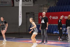 20251128 YOUNG ANGELS Košice U15 vs. Kungsholmen BBK U15 (SWE)
